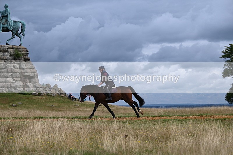 DSC_4469 - Time at Statue 09:50 to 11:09