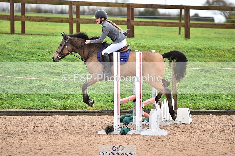 231118A-102734-01072 - Cls 18+19 Club and Schools 70cm