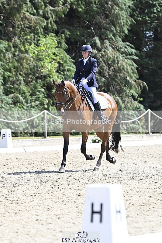 250810A-145405-07824 - 137-Kathryn.LittleQuietly.Does.It