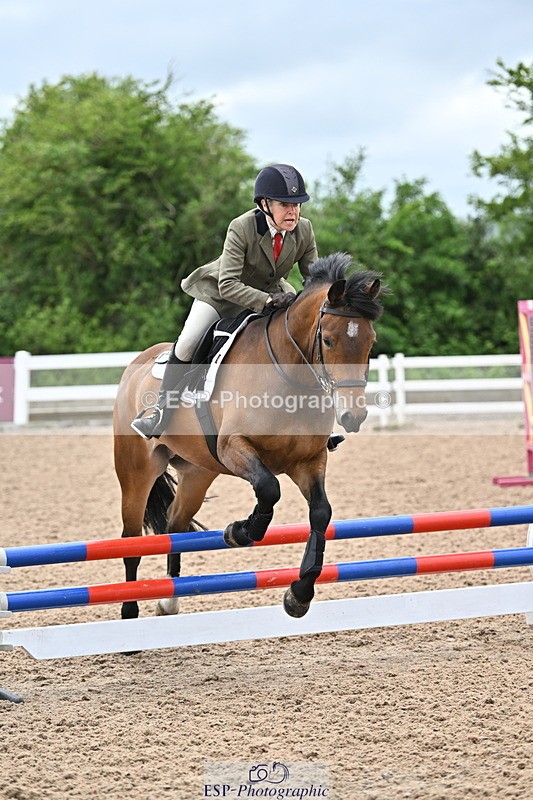 240514A-162619-00038 - 70cm