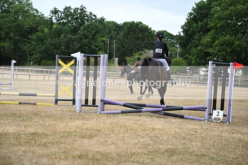 WJ6_9285 - Class 12 Minimus Jumping 45cm