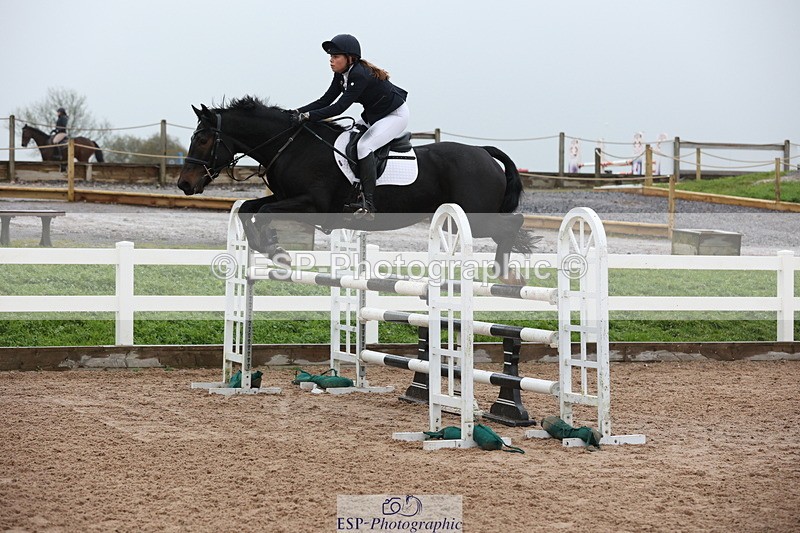 231112A-134110-04602 - Cls 20 Newcomers & 1.10m Open