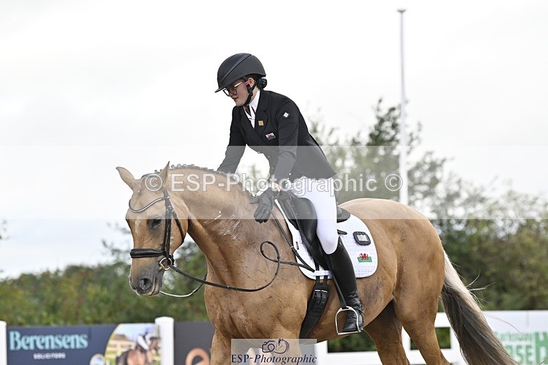 250907-170518-10919 - 054-Amy.Louise.LloydDiva.Royale