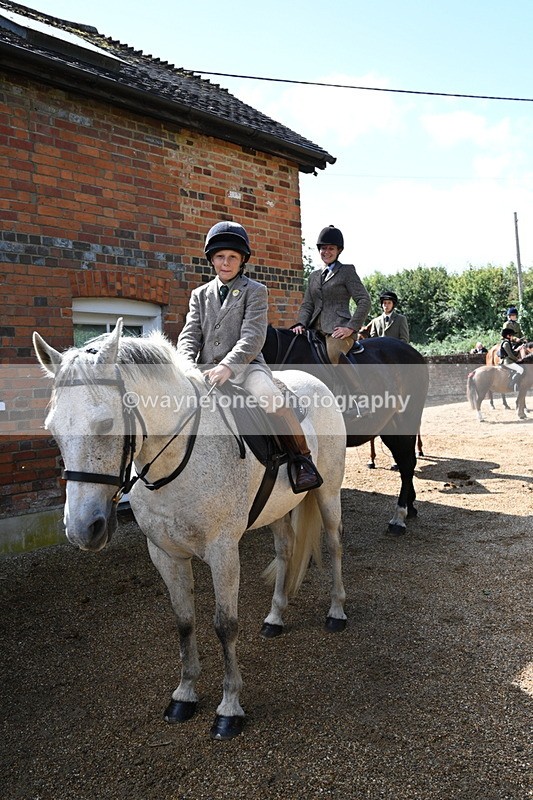 WJ7_7120 - Berks & Bucks at Blandy’s Farm 31-08-25