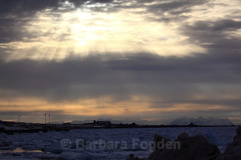 Longyearbyen 7212 - The daylight returns