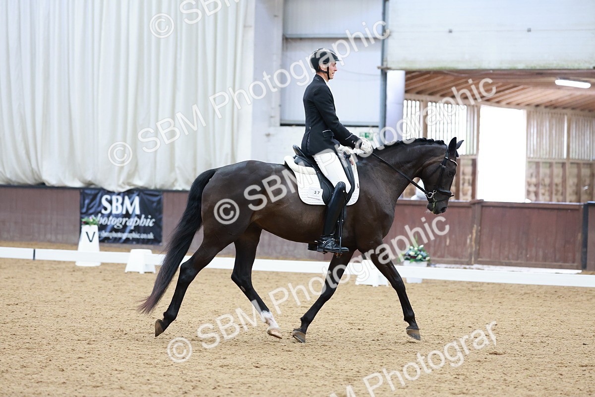 SBM_003118 - Class 1 - Prelim 6 - 9.30-10.26