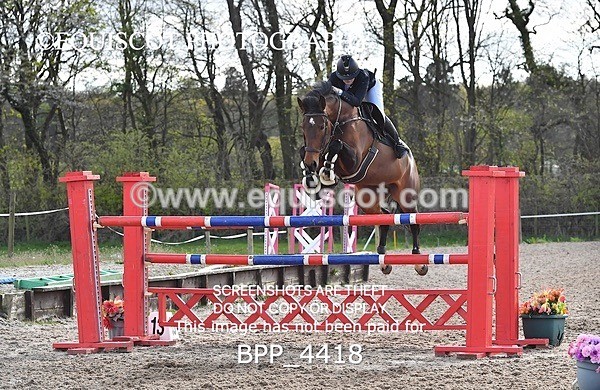 BPP_4418 - CLASS 9 FRI National 1.30m/1.40m Open Handicap