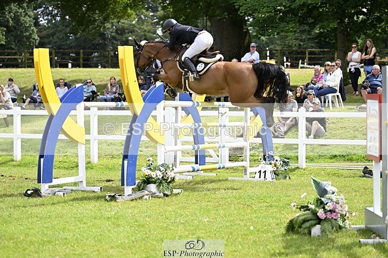 240711-153805-28756 - Cls 118 Snr 1.45m GP Jump Off and Presentations