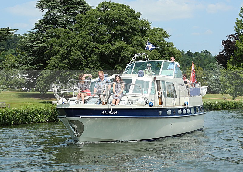 130705 ALDENA WT7A9341 - HENLEY ROYAL REGATTA - Friday 5th July 2013