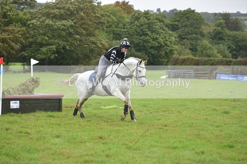 RAY_9667 - Class 2: 70cm: Corner