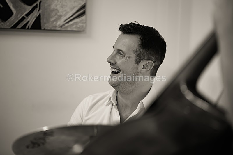  - TOM & SIMON GARDNER PLAY BROTHERS CANDOLI