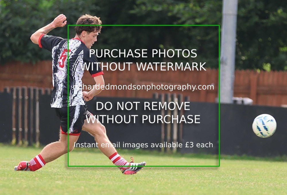 533A6142 - Kendal Town vs Steeton (15/8/26)