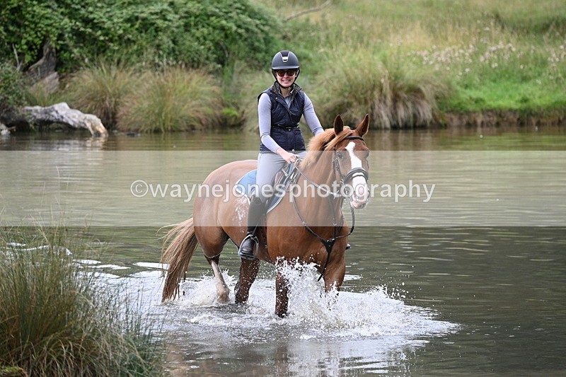 WJ7_3035 - Time at Water 11:37 to 12:13