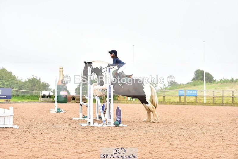 240528A-161144-00366 - 70cm