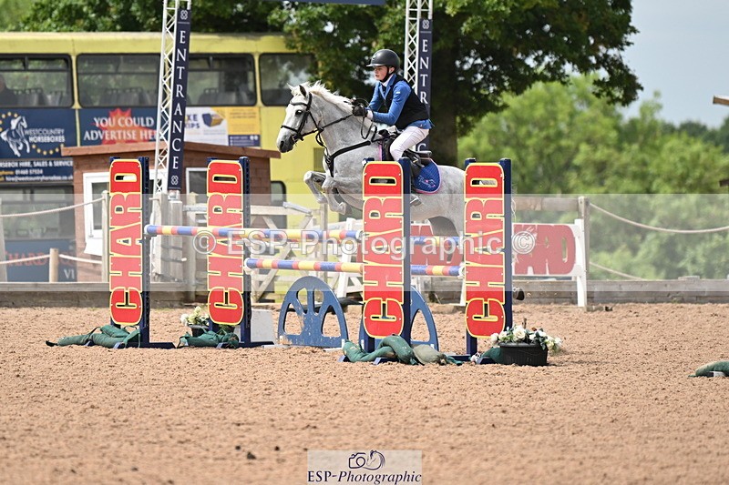 240630A-144425-14467 - Cls 25 HOYS 138cm Jump Off and Presentations