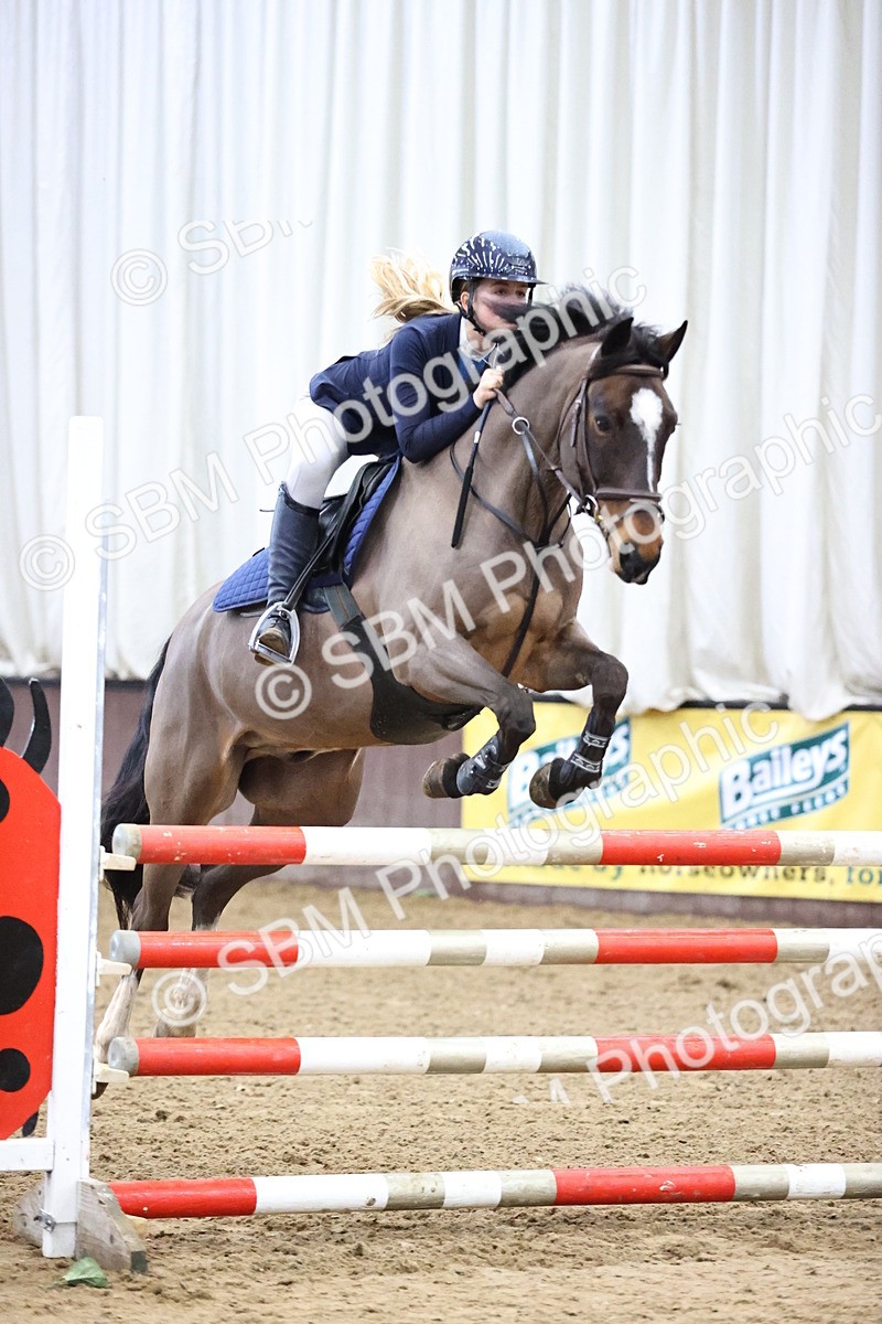 SBM_000907 - Class 4 - Blue Chip Pony Newcomers - 1.00m