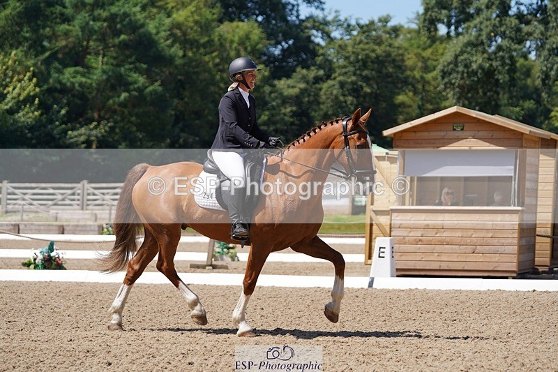 240719-114638-01295 - 294-Aida_Molineux-Hilfiger_II