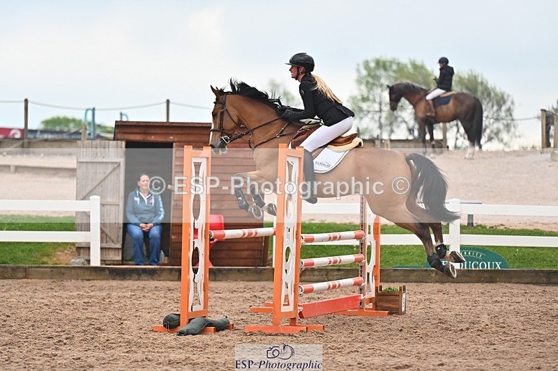 260508-085404-04265 - Cls 17 British Novice and 90cm Open