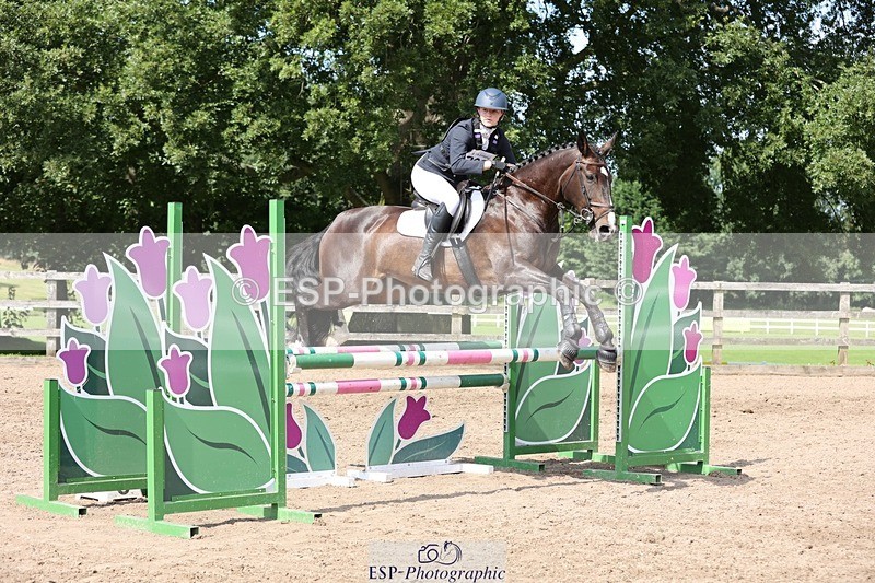 240803-153105-08921 - 269-Lauren_Dawson-BLAKNEYS_DAISY