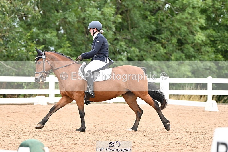 240817A-151621-10044 - 126-Emma.Chamberlain-Fleethouse.Lady.Kate