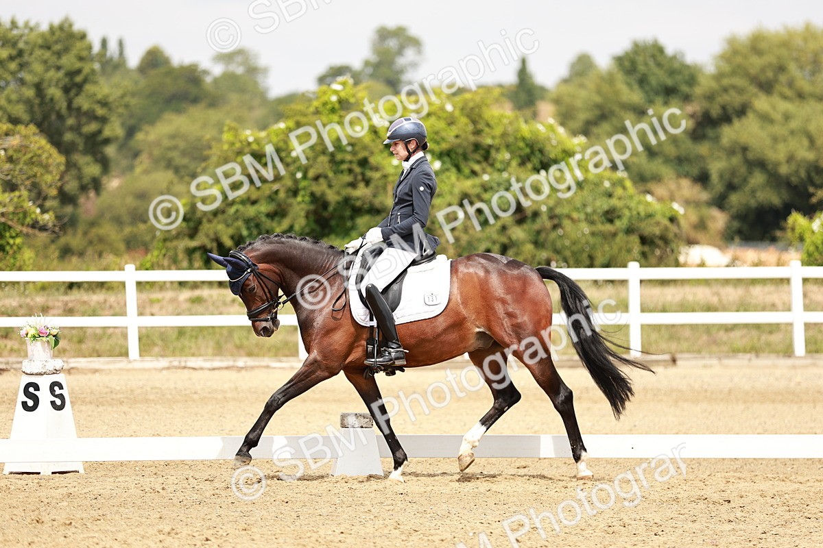 SBM_003717 - Class 7 - Advanced Medium 6 Gold - 13.16-14.36