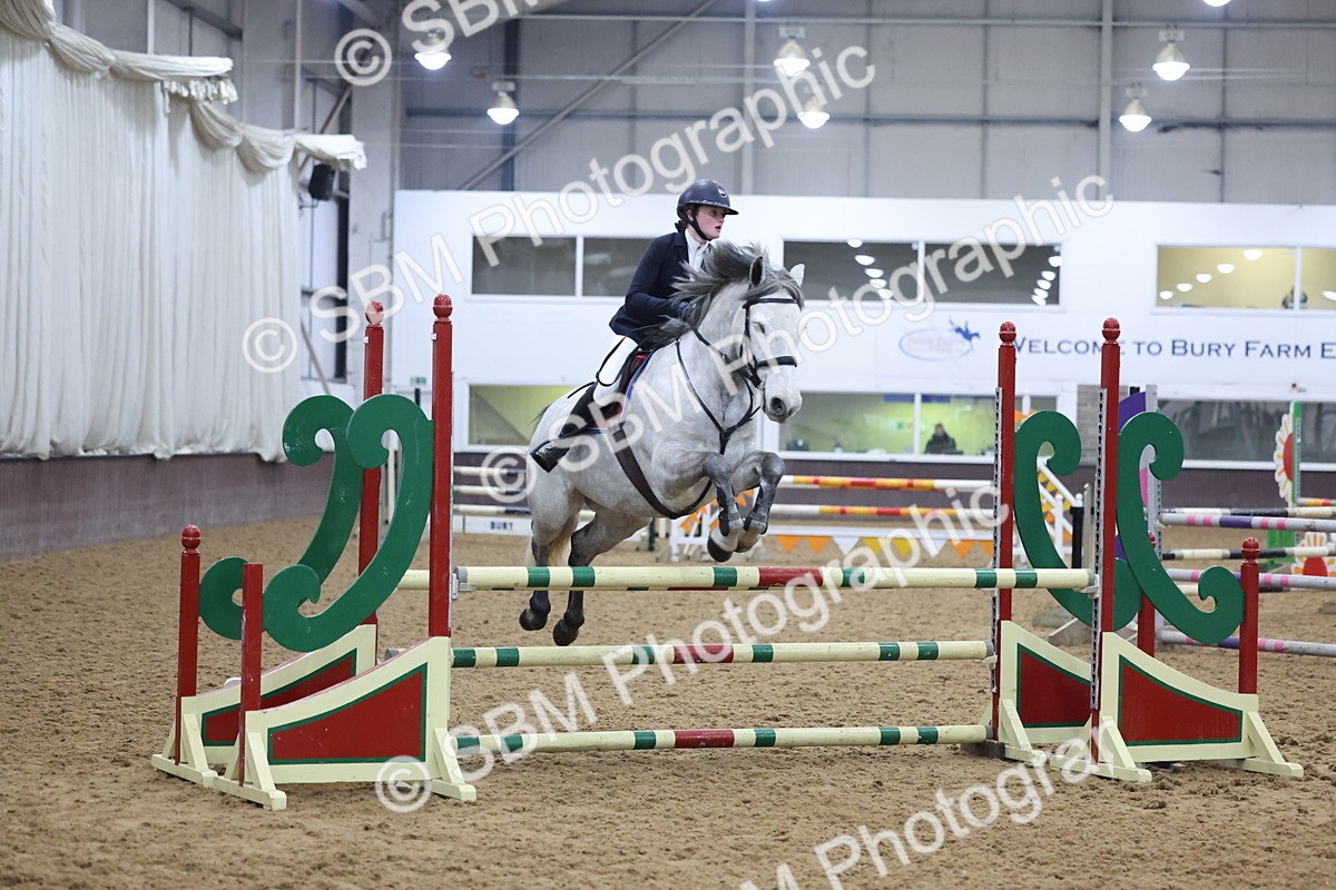 SBM_003434 - Class 11 - Blue Chip Pony Newcomers - 1.00m Open