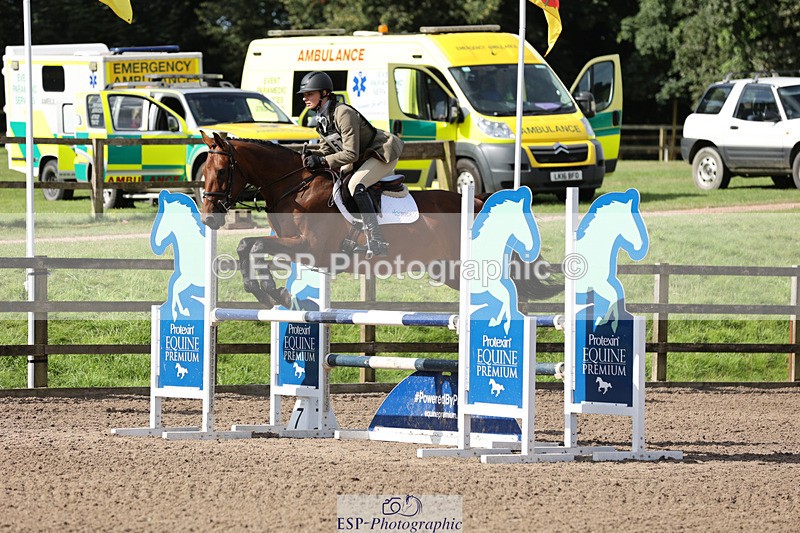 240804-094951-10305 - 357-Georgina_Ewell-LASAIRFHIONA