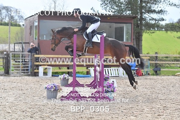 BPP_0305 - CLASS 2 FRI Senior BritiNovice/ 90cm Open