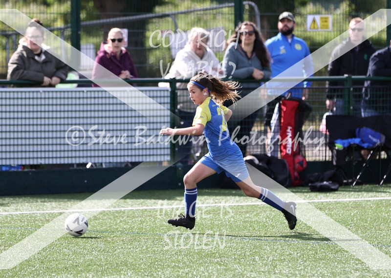 1DX30371 - Sat 13th U9 Girls