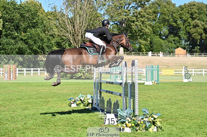 260704A-164400-16228 - Cls 33 Snr Fox Jump Off and Pres