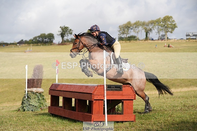 250831-101551-05506 - J-453-Janine.Paterson