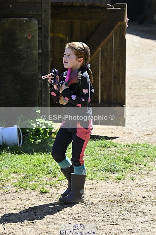 240728B-120305-00373 - Sunday Stable Shots and Fancy Dress