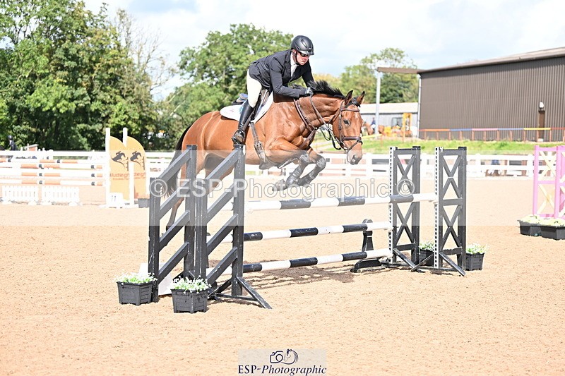 240912A-141824-01948 - Cls 12 1.05m Amateur Qualifier