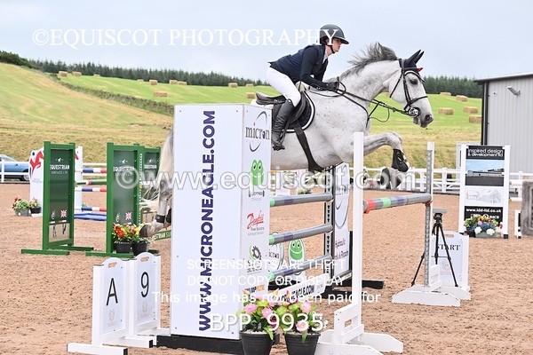 BPP_9935 - CLASS 24 SUN Redpost Equestrian Senior Foxhunter/1.20m Open