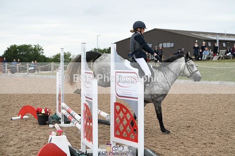 250807-100709-00064 - 60cms Round 1