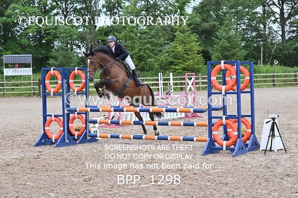 BPP_1298 - CLASS 10 SAT Senior BritiNovice/ 90cm Open