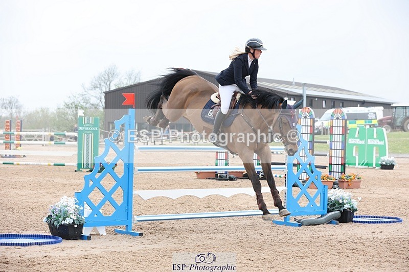 250424-124600-05559 - Cls 1 - 2 Star Small Tour