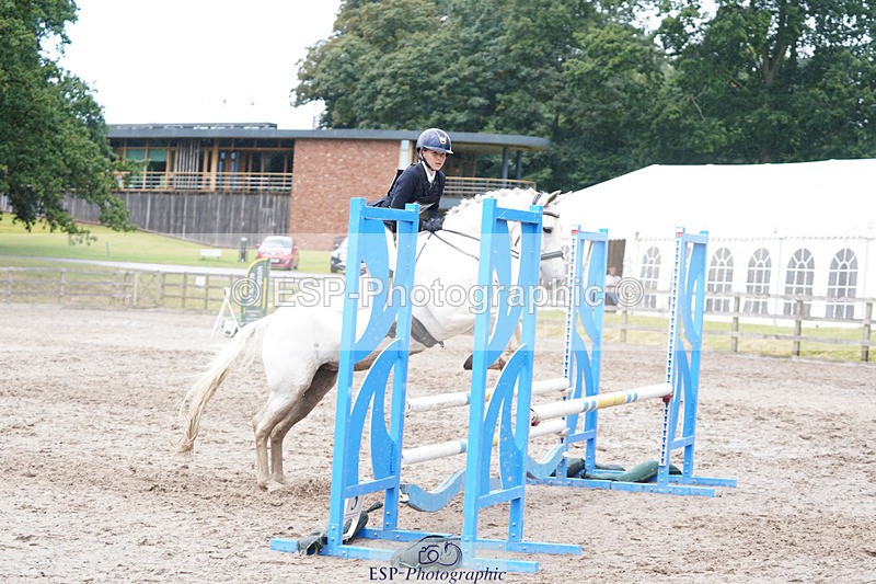 240824X-122658-24068 - 80cm Round 1 12.00 to 13.00