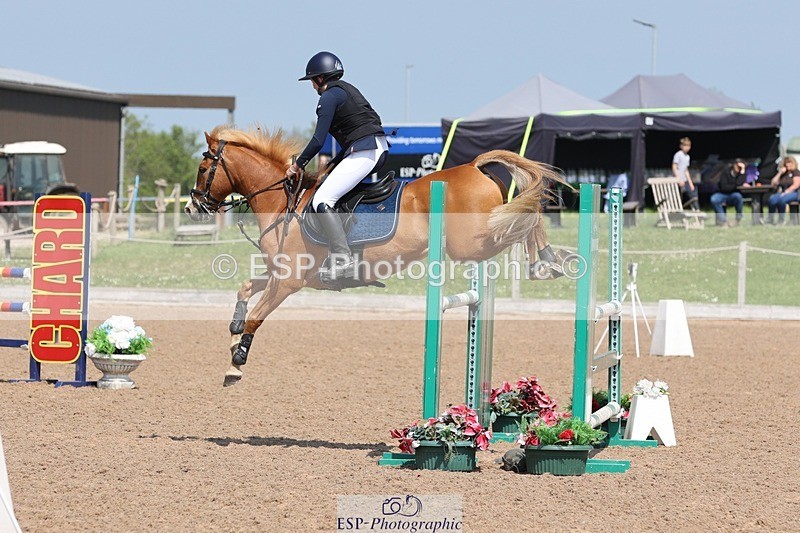 250503-121159-00962 - Cls 9 Pony Foxhunter and 1.10m Open