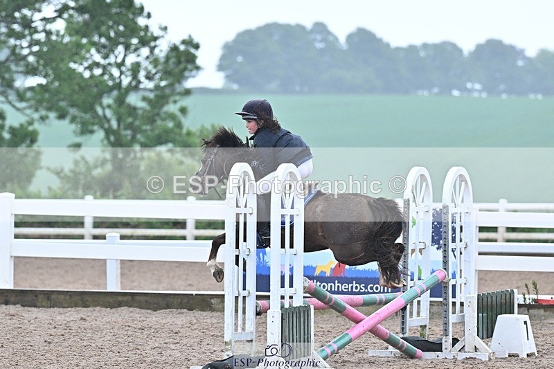 250527-161458-00175 - Clear Round and60cm