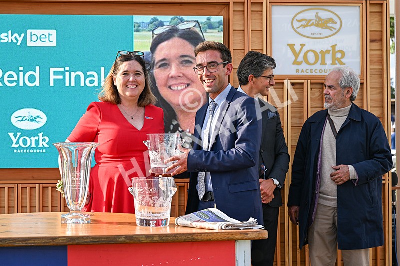 220826-Race 7-Raammee-6094 - Race 7 17.20pm Sky Bet Dav Reid Finale Handicap