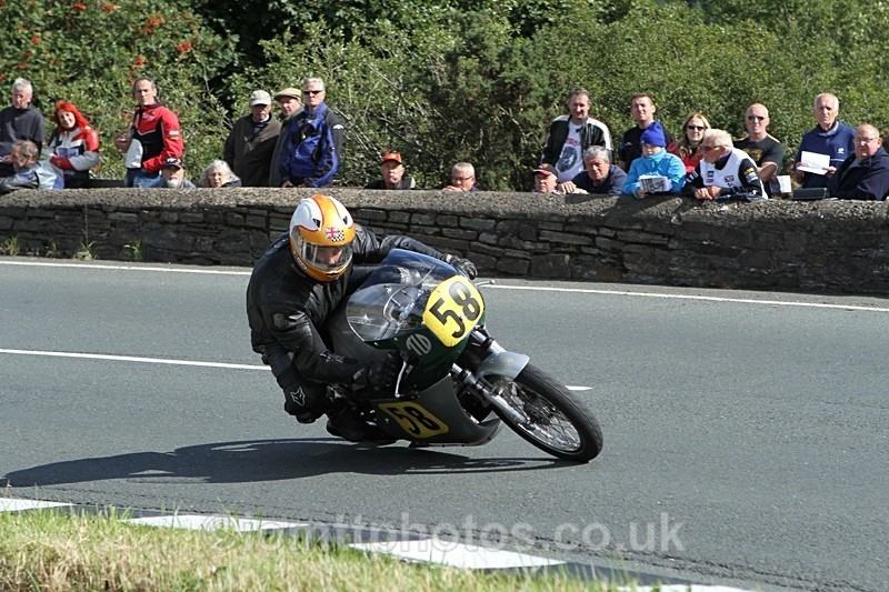 IMG_0229 - 500cc Classic TT Race