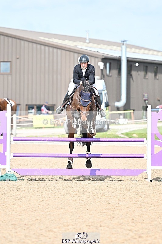 251001-123246-00201 - Cls 3 Snr 1.05m Open