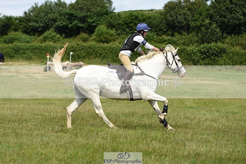 230625-112340-02373 - XC 90cm 11.00 to 12.00