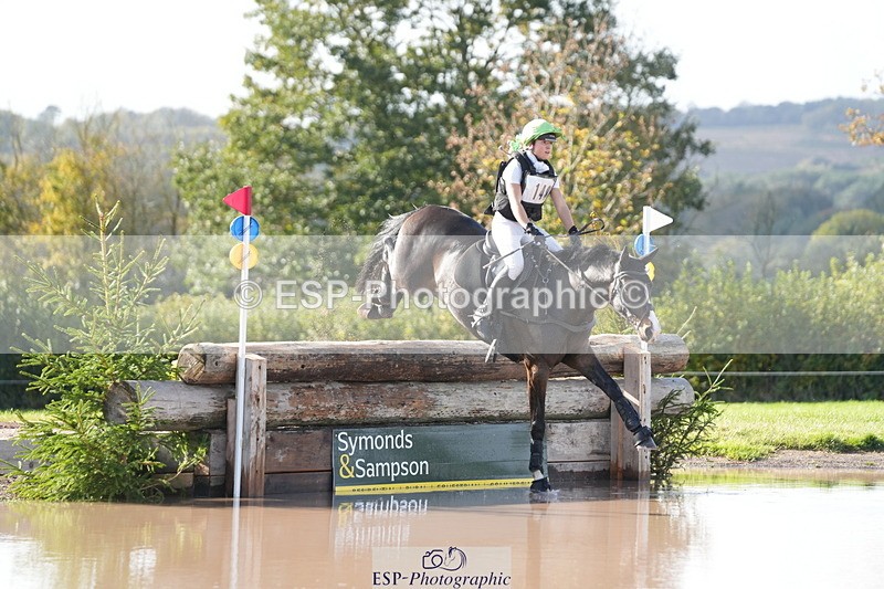 251024A-131318-11006 - B-148-Tarka.Abraham