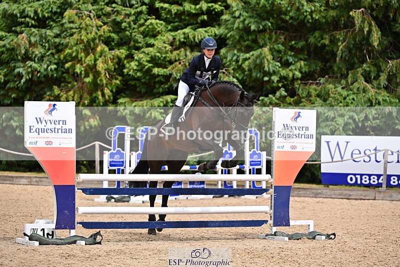 250802A-140157-05697 - D-158-Emilie.Kirkwood-EXCLUSIVE.ECLIPSE