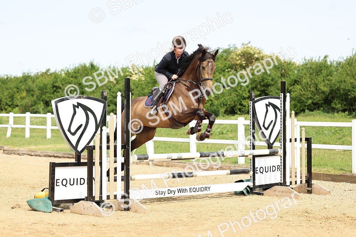 SBM_004496 - Class 16 - Senior British Novice - 90cm