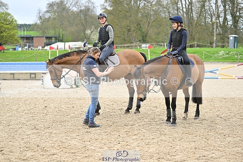 240411-121655-01225 - Group 4 XC