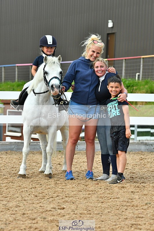 230609A-182306-02243 - Jolly Jumps Ride and Run