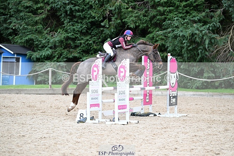 241117-144659-04716 - Cls 3 90-95cm 14.00 to 15.00